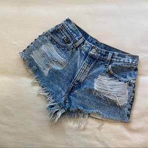 |Levi’s| Denim Studded Shorts, 28